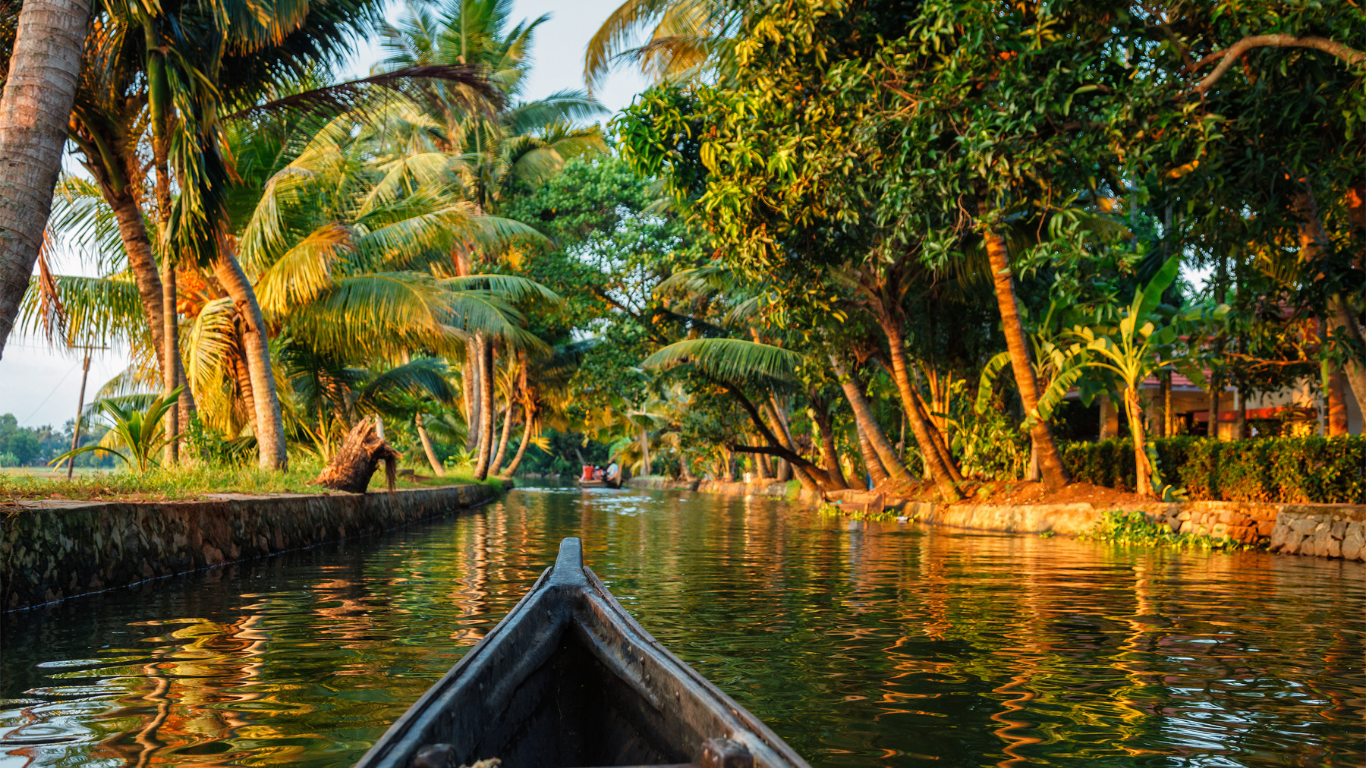 Kerala backwaters canoe ride scenic harbour cruise extension Cochin tour